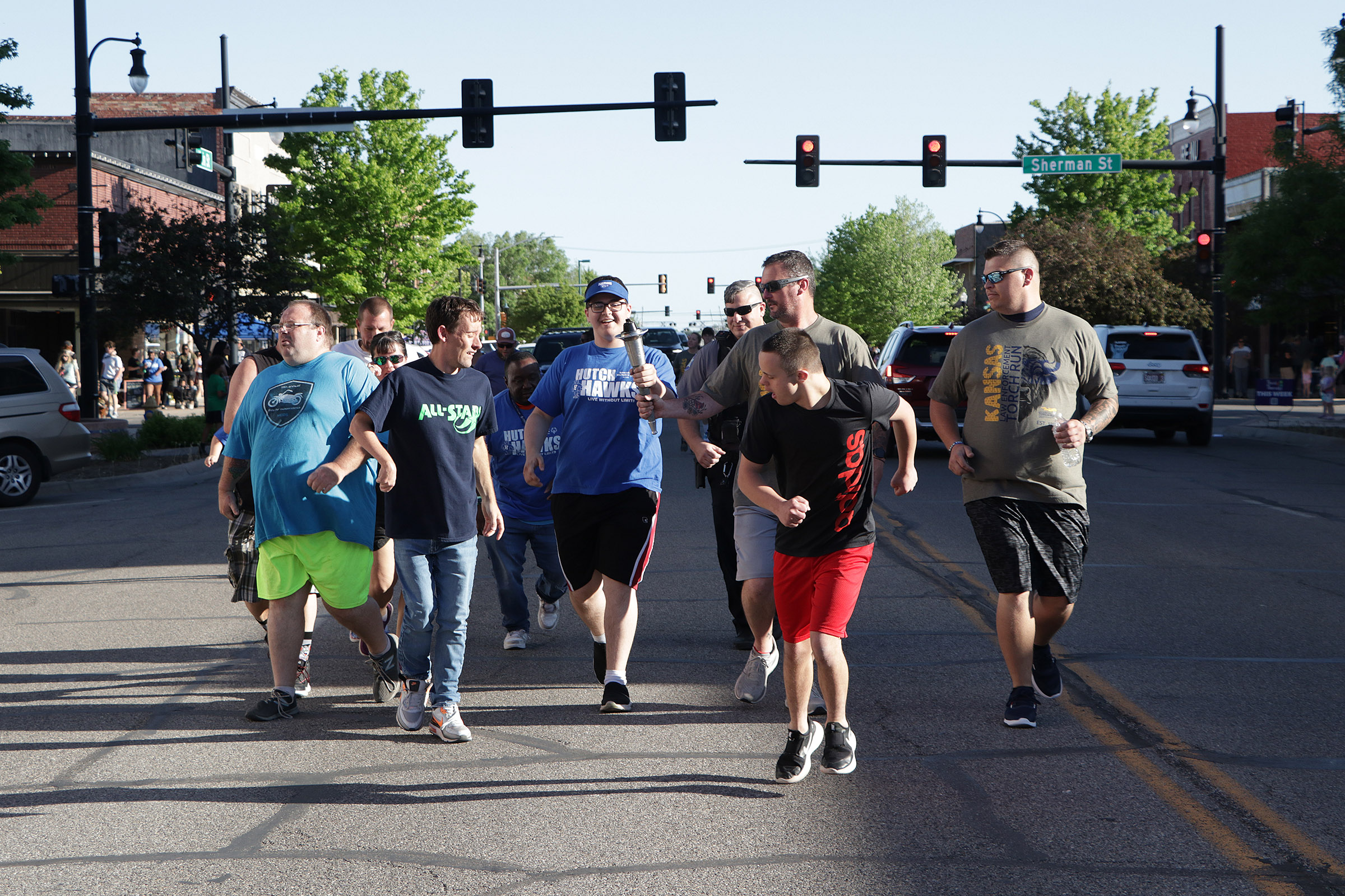 2025 Torch Run blue run.jpg