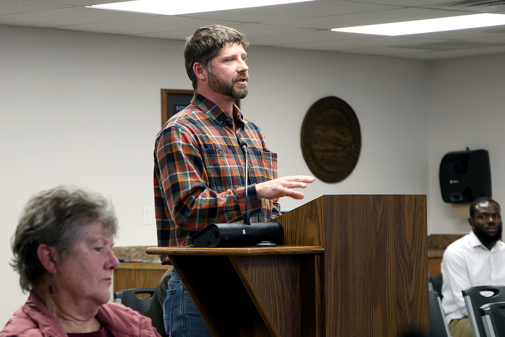 012126_BOCC special mtg_Chris Link_3086.jpg