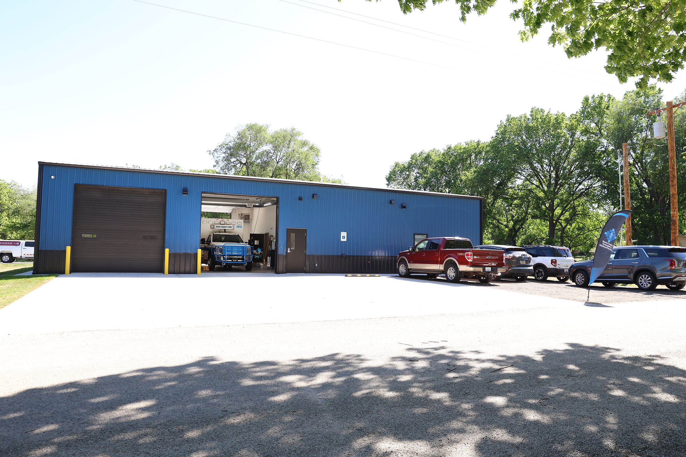 042426_Arlington EMS_4215.jpg