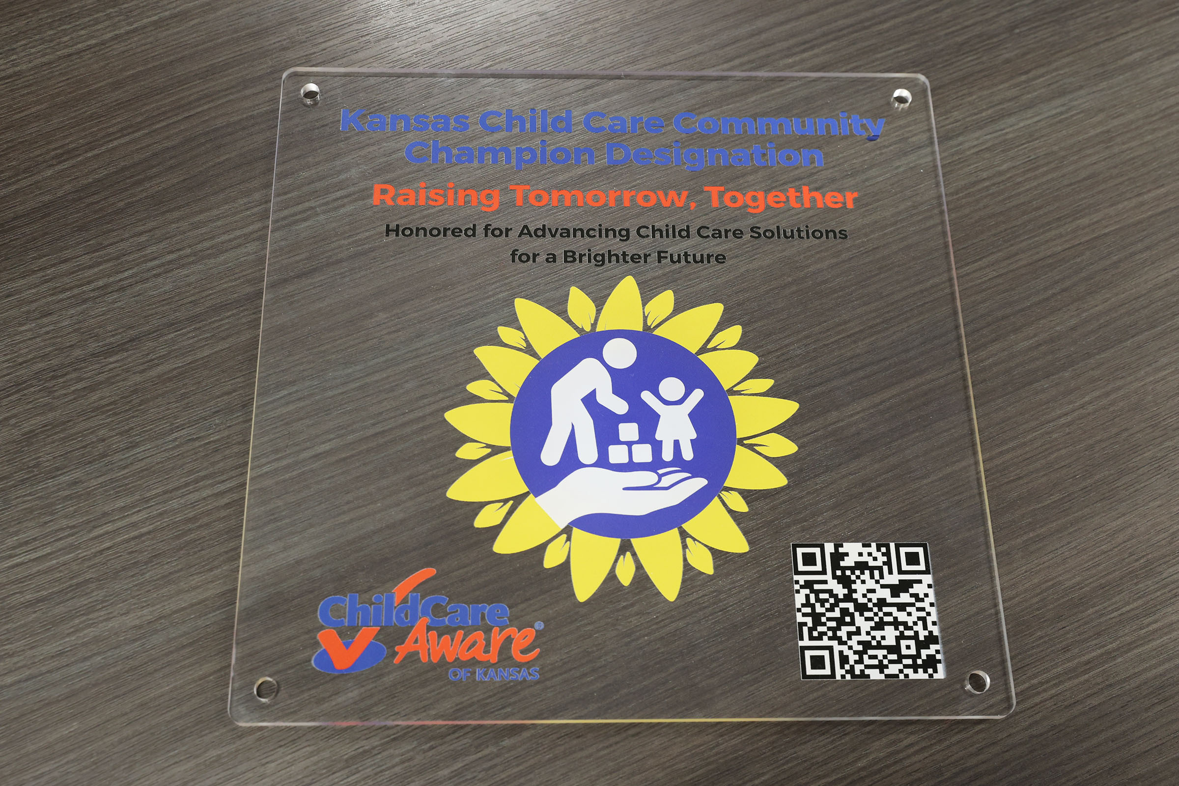 060126 child care award_5799.jpg