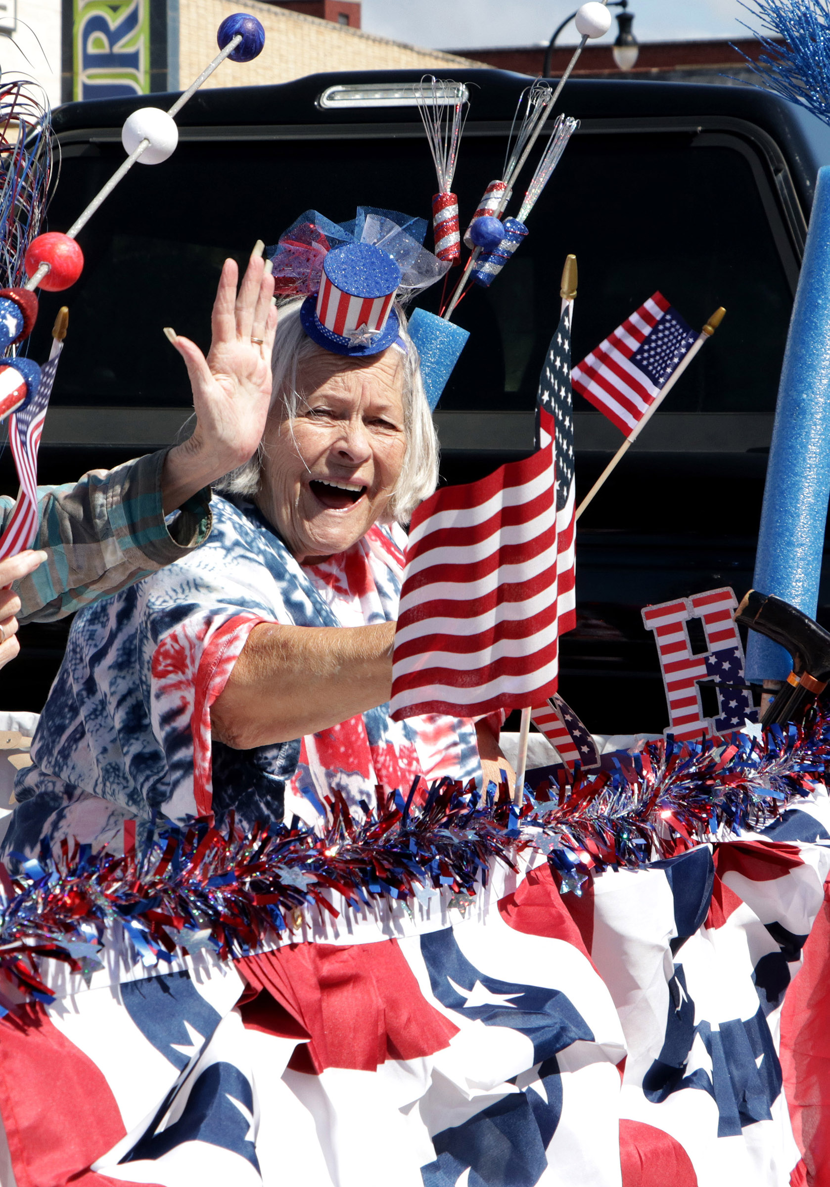 Lots of fun and flags at the 40th Annual Patriot's Parade in Hutchinson - News Image