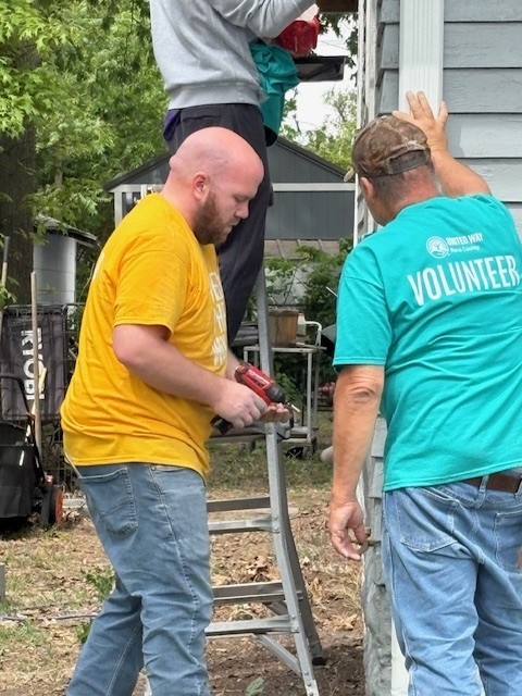 Volunteer Pic6.jpg