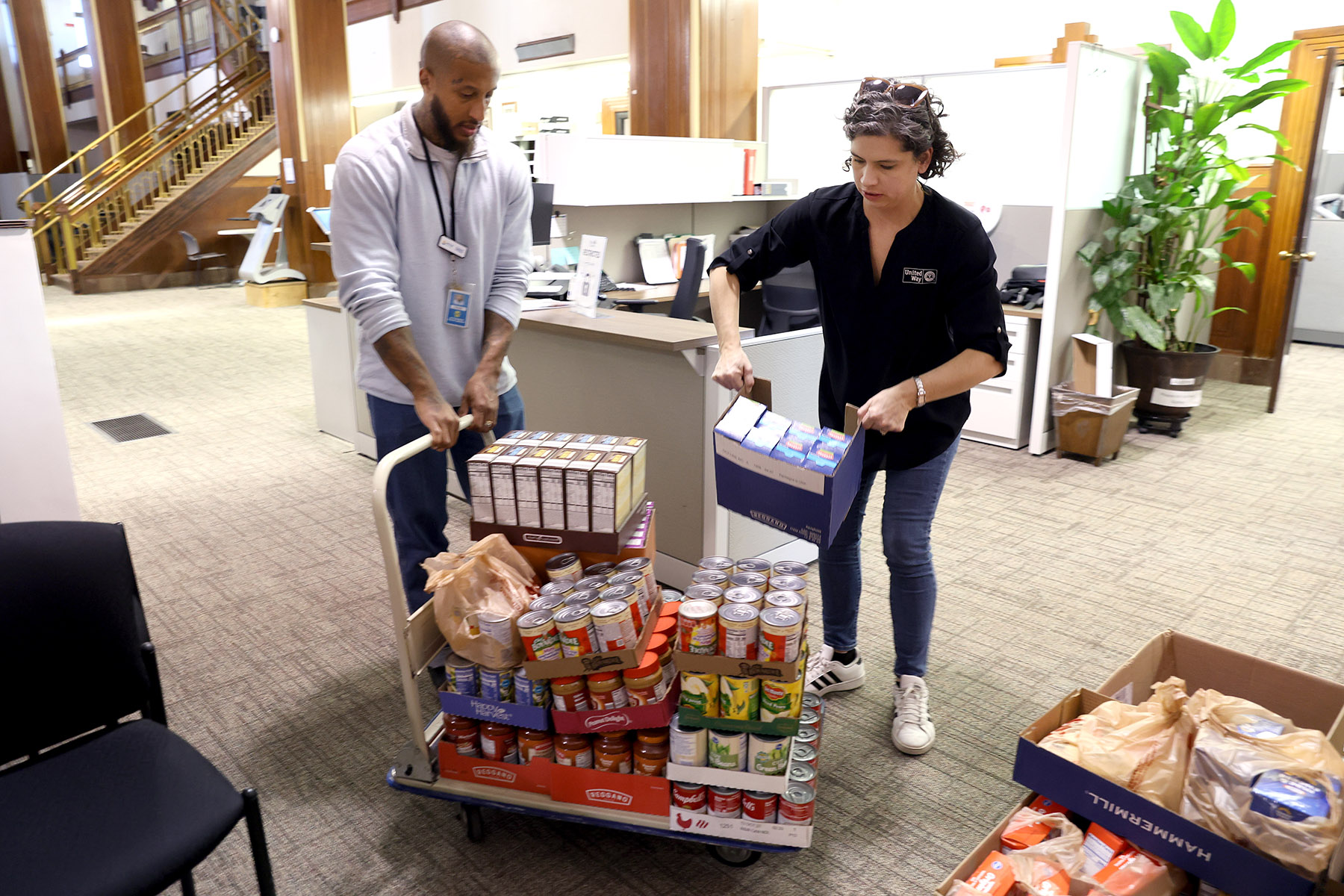 reno county united way food donation_1872.jpg